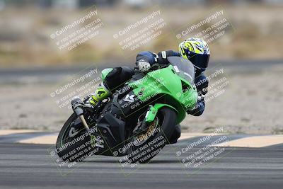 media/Nov-15-2025-Race Pace (Sat) [[8de605a2d8]]/Non Verified Riders (1st 20 Minutes)/Turn 4 (1010am)/